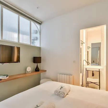 Luxe Et Architecture Au Centre De Pour 6 Pers Parigi